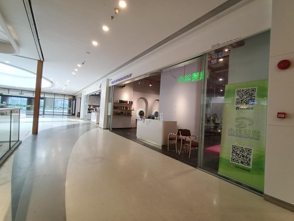 R&F Princess Cove Premium Homestay Famaily Johor Bahru Exterior photo