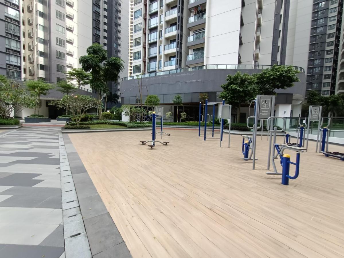 R&F Princess Cove Premium Homestay Famaily Johor Bahru Exterior photo